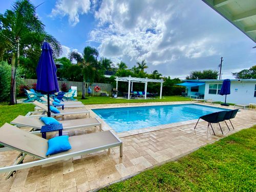 304 Se 3rd St, Delray Beach, FL, 33483-4408 | Card Image