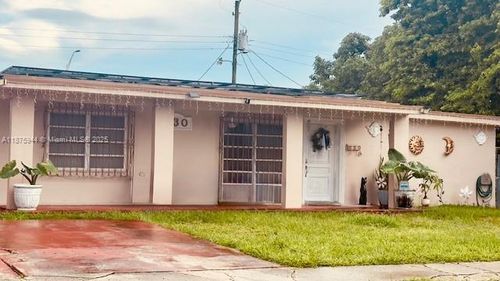 630 E 14th St, Hialeah, FL, 33010-3220 | Card Image