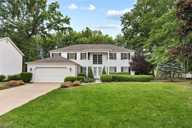 28338 Farrs Garden Path, House other with 4 bedrooms, 2 bathrooms and null parking in Westlake OH | Image 2