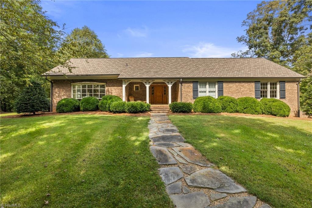Ryan Way, Winston Salem, NC 27106