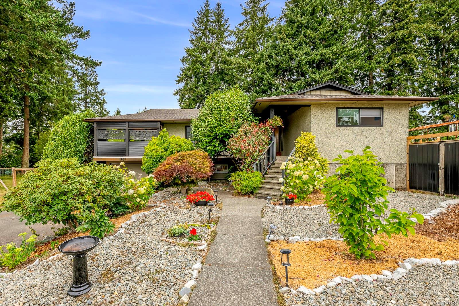 Residential in Comox 2