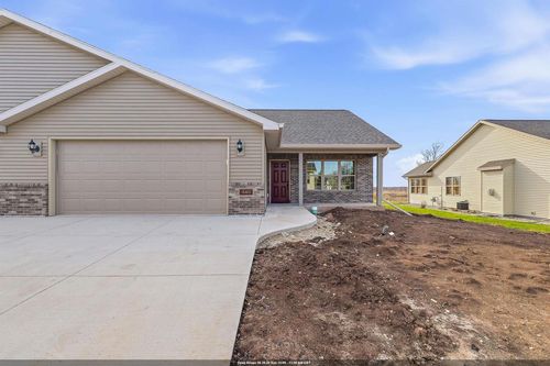 340 Twilight Trail, Fond Du Lac, WI, 54937 | Card Image