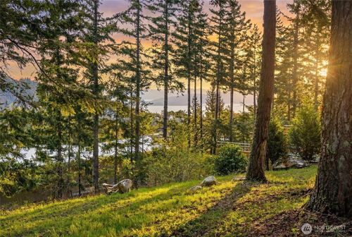 4334 Samish Crest Dr, Bellingham, WA, 98229-3343 | Card Image