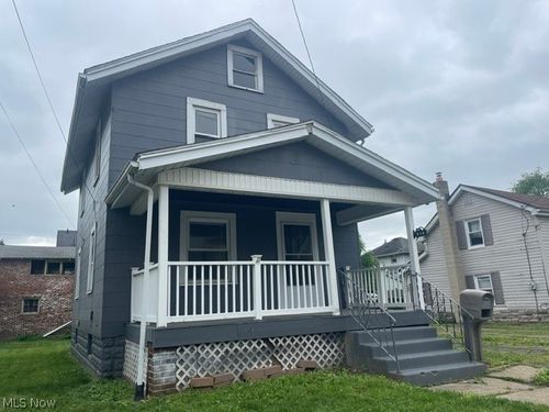 838 10th St Ne, Massillon, OH, 44646-4593 | Card Image