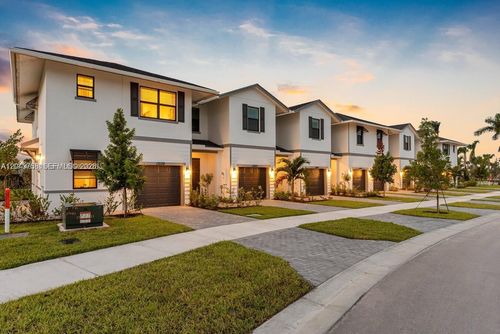 20213-13138 Sw Valletta Way, Port St. Lucie, FL, 34987-5473 | Card Image
