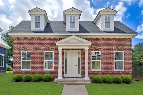 124 Morgan St, Senoia, GA, 30276 | Card Image