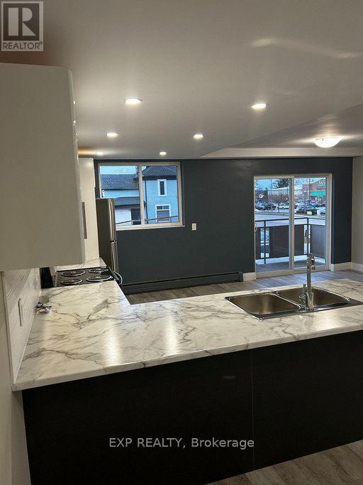Residential Lease in Niagara Falls (Stamford) 3