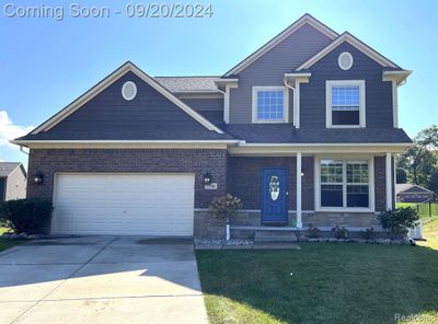 5700 Appian Way, Home with 4 bedrooms, 2 bathrooms and null parking in Waterford Twp MI | Image 1