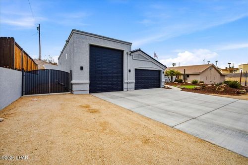 4014 Columbia Dr, Lake Havasu City, AZ, 86406-8011 | Card Image