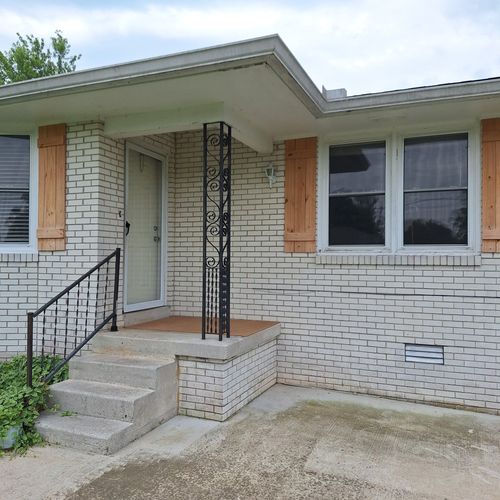 a-418 Sam Houston Dr, Lebanon, TN, 37087-3094 | Card Image