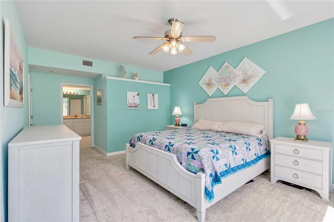 102 - 6339 Bay Cedar Ln, Condo with 2 bedrooms, 2 bathrooms and null parking in BRADENTON FL | Image 19