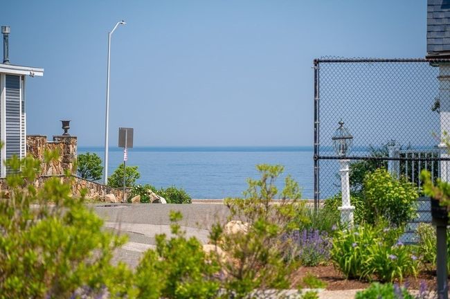 UNIT-1 - 8 Moorland Rd, Condo with 2 bedrooms, 2 bathrooms and 2 parking in Gloucester MA | Image 32