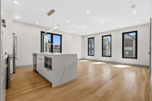 2-32 Mckone Street, Boston, MA, 02122 | Card Image
