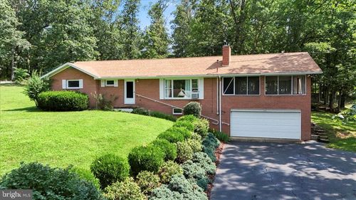 108 Jonathan St, Keyser, WV, 26726-7318 | Card Image