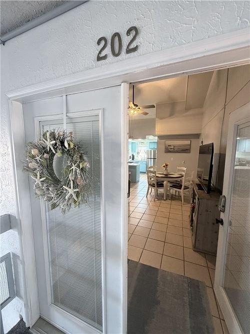 202-14300 S Padre Island Dr, Corpus Christi, TX, 78418-5934 | Card Image