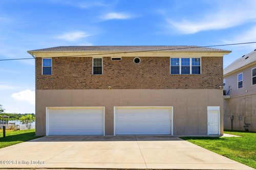 408 S Front St, Jeffersonville, IN, 47130-9462 | Card Image