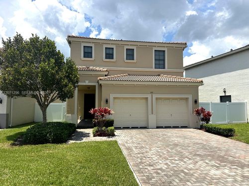 885 Ne 191st St, Miami, FL, 33179-3967 | Card Image