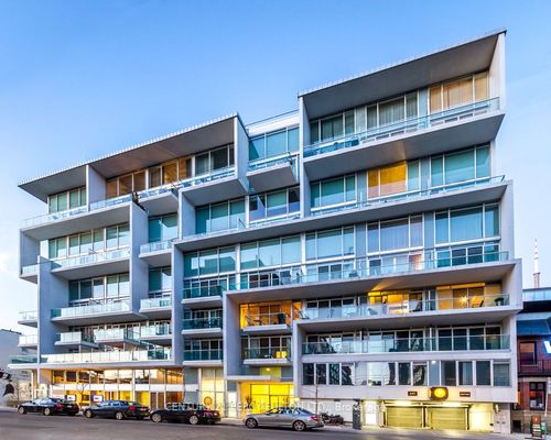 105-75 Portland St, Toronto, ON, M5V2M9 | Card Image