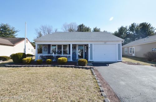 29 Saint Paul Pl, Manchester, NJ, 08759-6814 | Card Image