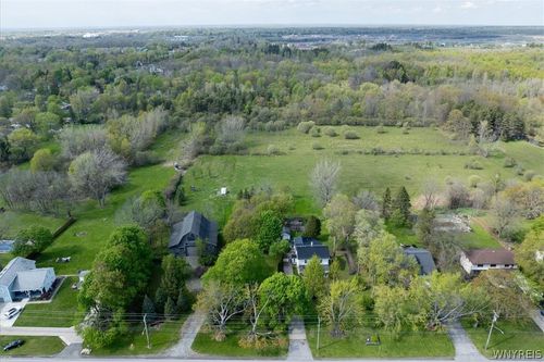 242 Pleasant View Dr, Lancaster, NY, 14086-1106 | Card Image
