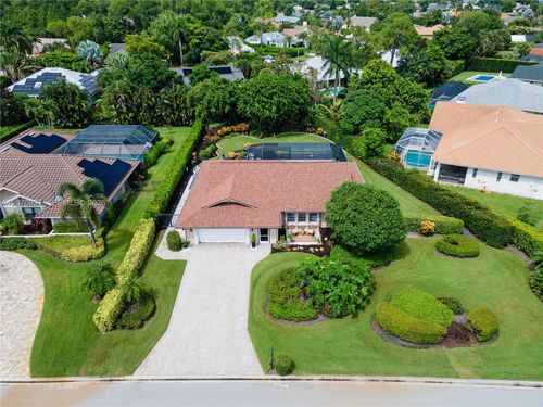 2236 Queens Blvd, NAPLES, FL, 34112-5422 | Card Image