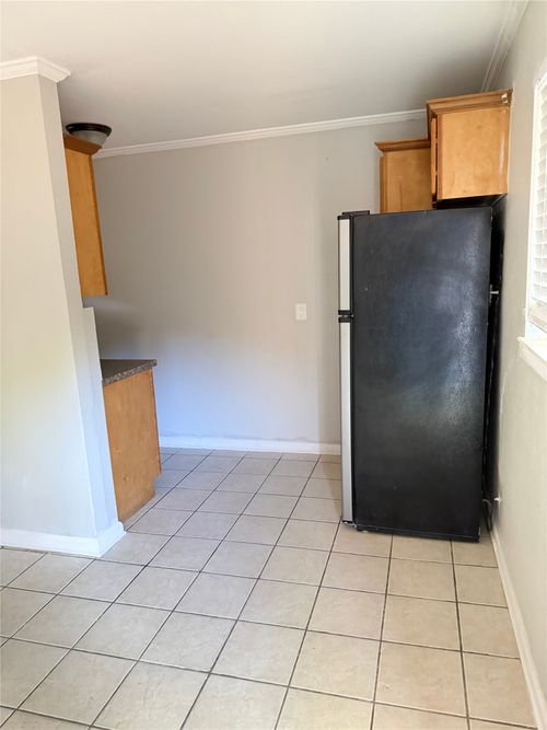 14-1505 W Lovers Ln, Arlington, TX, 76013-3741 | Card Image