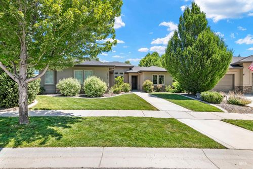 3717 W Dublin Dr, Eagle, ID, 83616-5854 | Card Image