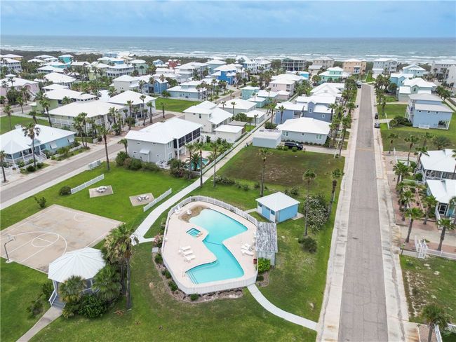 145 Beachwalk Ln, House other with 3 bedrooms, 3 bathrooms and null parking in Port Aransas TX | Image 35