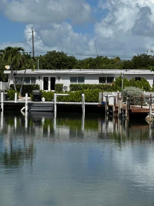 a-1301 Grouper Dr, Marathon, FL, 33050-2961 | Card Image