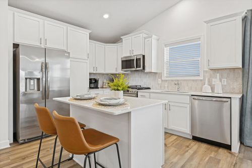 158 Ridgeview Ln, Elko New Market, MN, 55054-6000 | Card Image