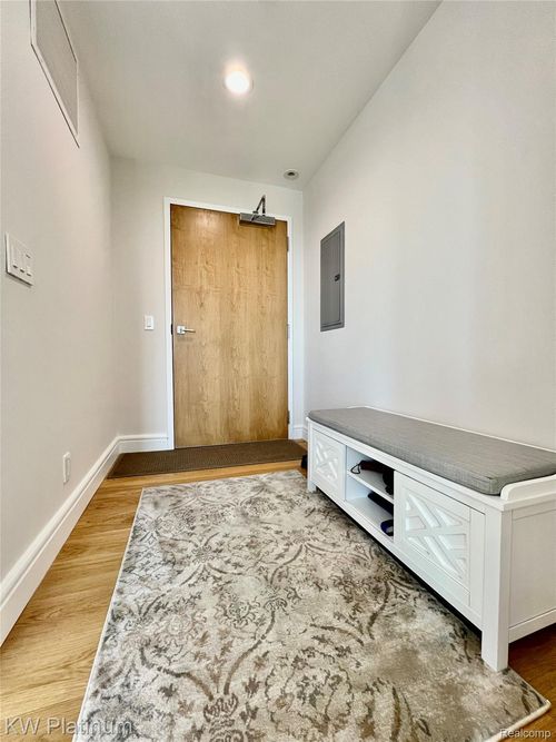 apt-44-201 Beers St, Port Huron, MI, 48060-3953 | Card Image