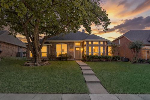 1510 Palisades Dr, Carrollton, TX, 75007-4308 | Card Image
