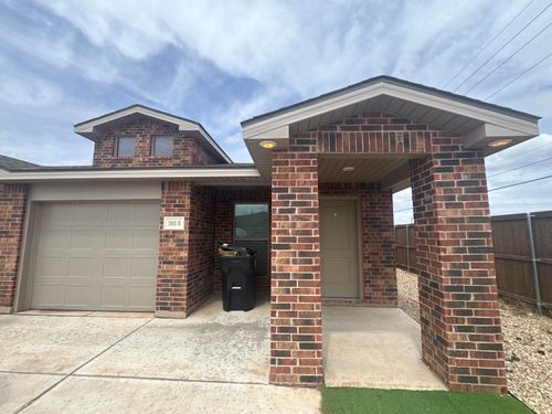 a-2006 Bryan Ave, Wolfforth, TX, 79382-2060 | Card Image
