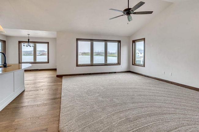 1419 Prairie Lake Circle, Condo with 2 bedrooms, 2 bathrooms and null parking in FOX CROSSING WI | Image 4