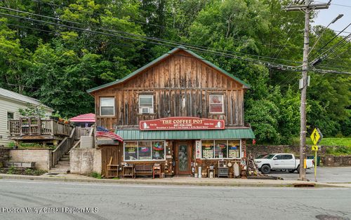 581 Main St, Hobart, NY, 13788 | Card Image