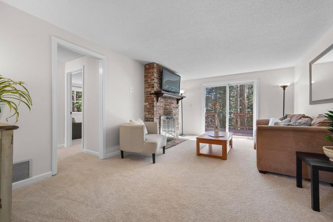 6 Sheldon Rd, House other with 3 bedrooms, 2 bathrooms and null parking in Derry NH | Image 20