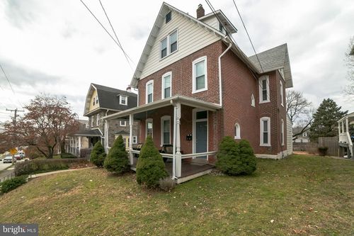 2-133 Cedar St, JENKINTOWN, PA, 19046-3214 | Card Image