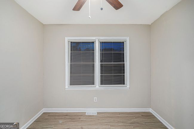 864 Northview Dr, House other with 4 bedrooms, 2 bathrooms and null parking in Forest Park GA | Image 12