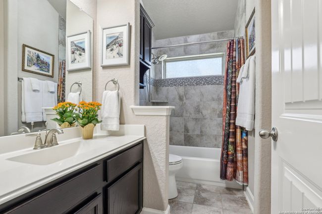 1047 Daylan Hts, House other with 4 bedrooms, 3 bathrooms and null parking in Schertz TX | Image 34