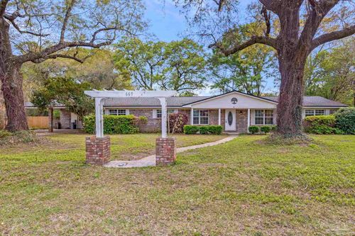 669 Carlton Rd, Pensacola, FL, 32534-1109 | Card Image