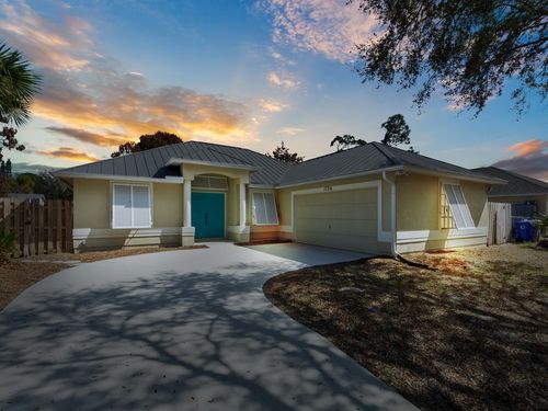 1726 16th Ave Sw, Vero Beach, FL, 32962-6865 | Card Image