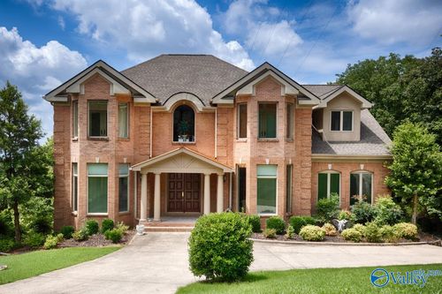 5 Saint Charles Road Se, Huntsville, AL, 35801 | Card Image