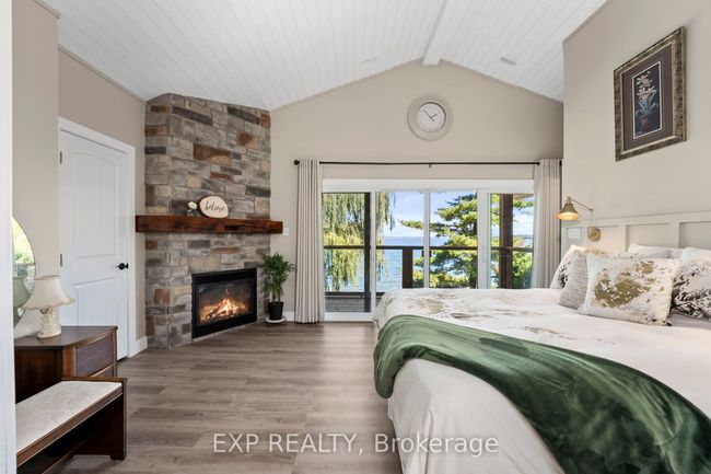 21 Pinery Lane, House other with 3 bedrooms, 2 bathrooms and 12 parking in Jacksons Point ON | Image 21