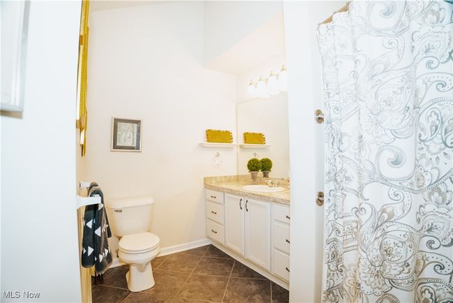 UNIT-203 - 9264 Sharrott Rd, Condo with 3 bedrooms, 2 bathrooms and null parking in Poland OH | Image 21