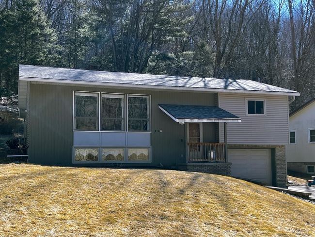 987 Valley View Drive, Home with 3 bedrooms, 2 bathrooms and null parking in RICHLAND CENTER WI | Image 73