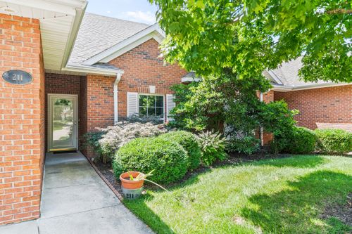 211 Blue Sky Ct, COLUMBIA, MO, 65203-8019 | Card Image