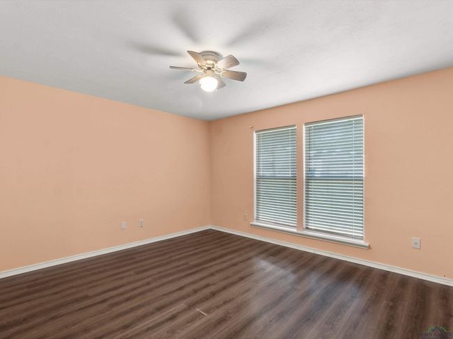 1208 Family World, House other with 3 bedrooms, 1 bathrooms and null parking in Big Sandy TX | Image 10
