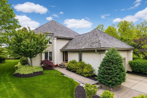 7820 Nassau Loop, Dublin, OH, 43017-8580 | Card Image