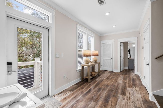 Foyer | Image 19