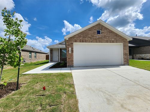 1043 Birkdale Dr, Ennis, TX, 75119-8950 | Card Image